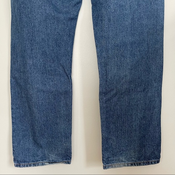 ๐ 2 for $20!! ๐ Menโs Tommy Hilfiger Classic fit Jeans - Picture 13 of 15